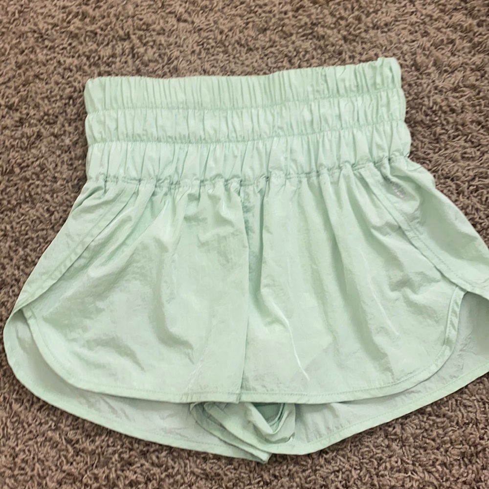Adorable bright green high rise shorts